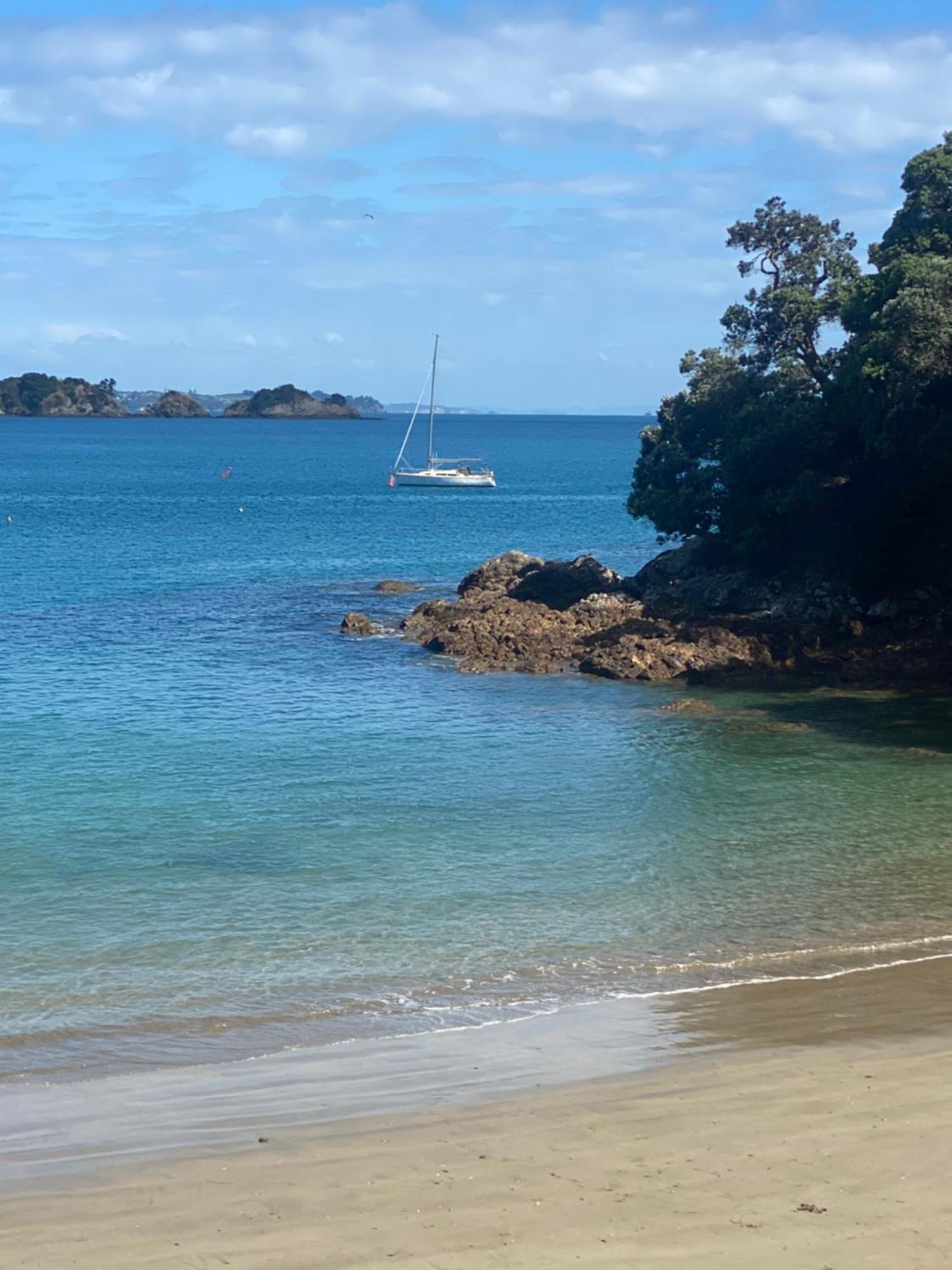 Kereru Cabin - Spectacular Seaviews, Rustic, Glamping Eco Adventure Palm Beach Exterior foto